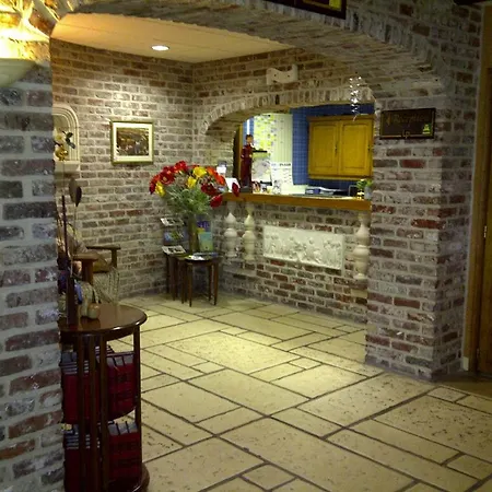 Le Prieure 3* Albert