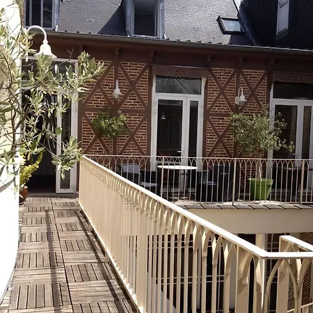 Hotell Le Prieure 3*